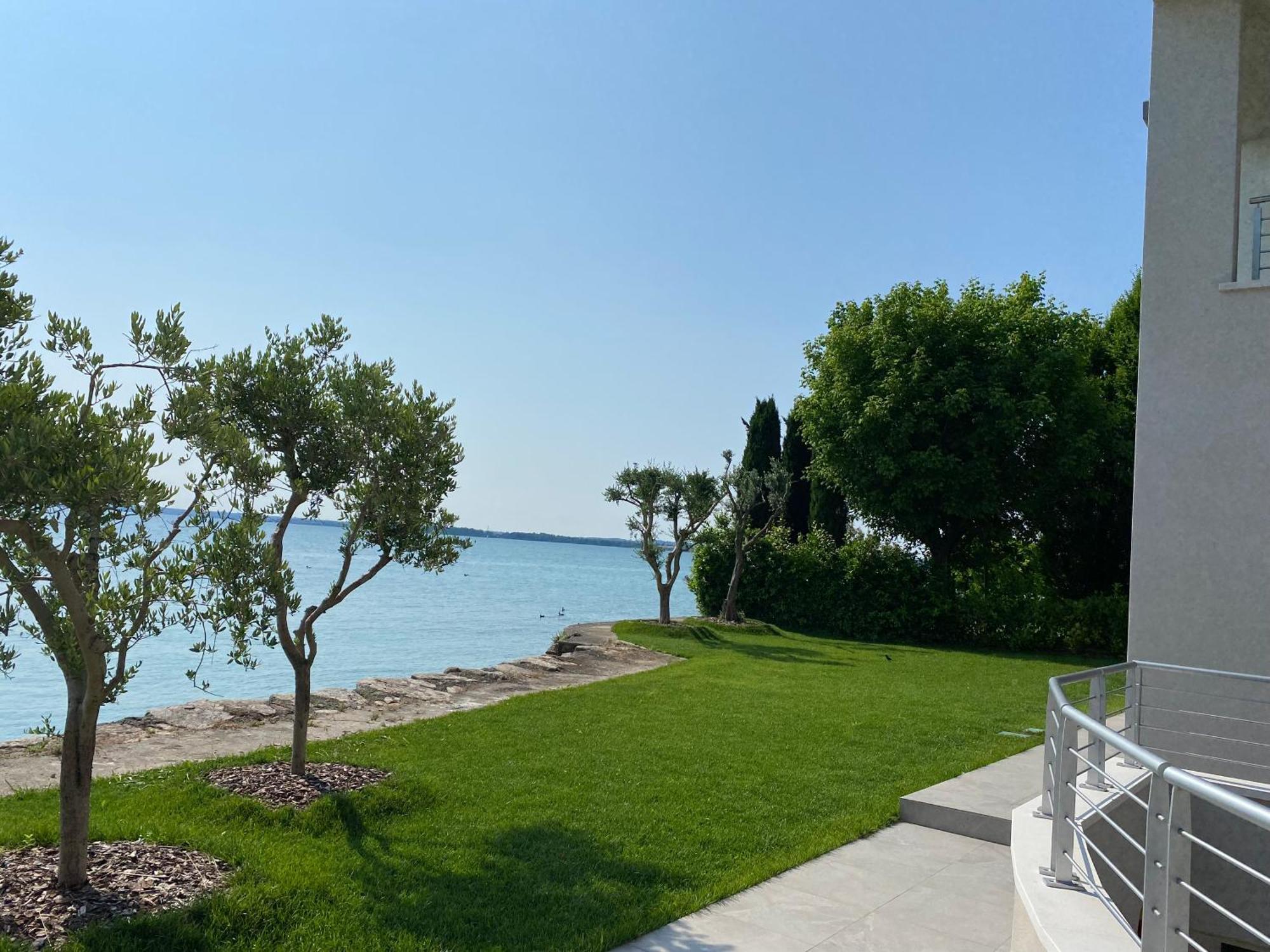 Sirmio Apartments - Darsena Stay Sirmione Dış mekan fotoğraf
