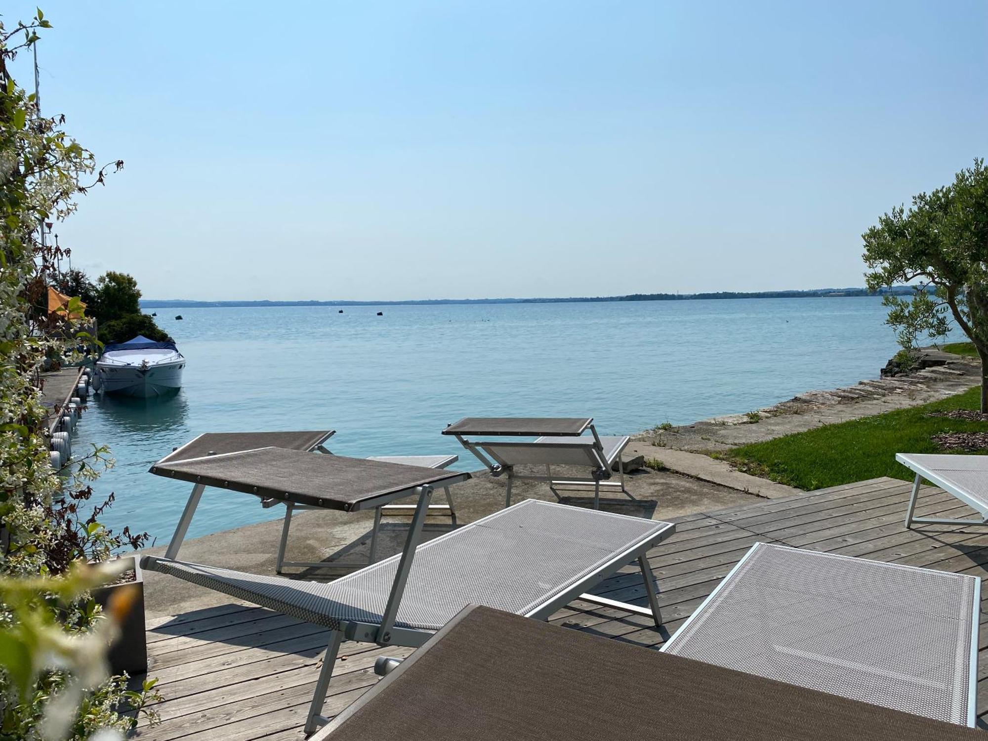 Sirmio Apartments - Darsena Stay Sirmione Dış mekan fotoğraf