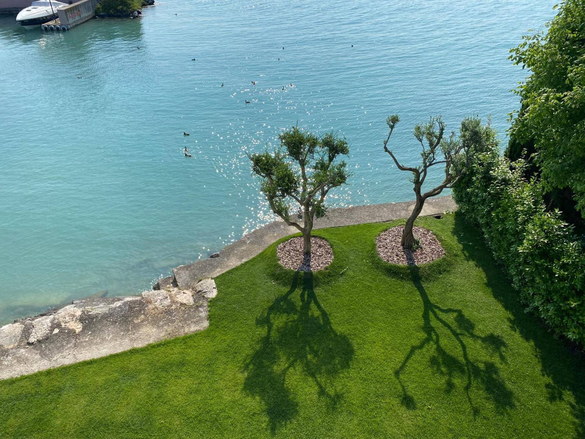 Sirmio Apartments - Darsena Stay Sirmione Dış mekan fotoğraf